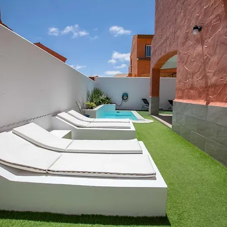 Casa Esther Villa