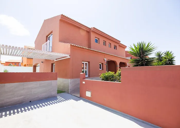Casa Esther Βίλα *