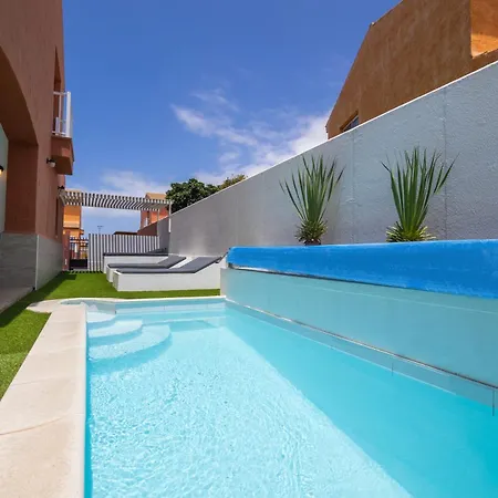 Casa Esther * コラレホ